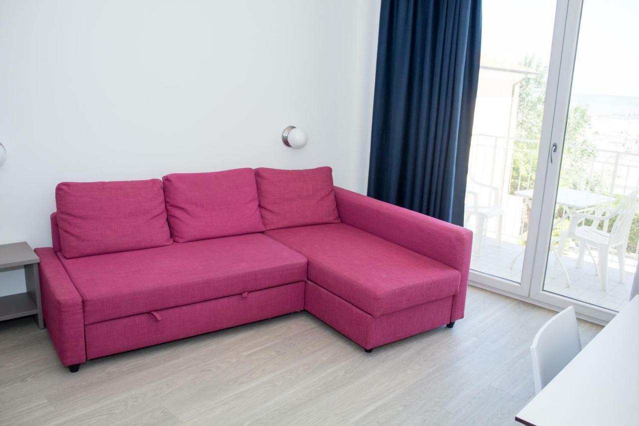 Hotel Stella Polare Римини Екстериор снимка